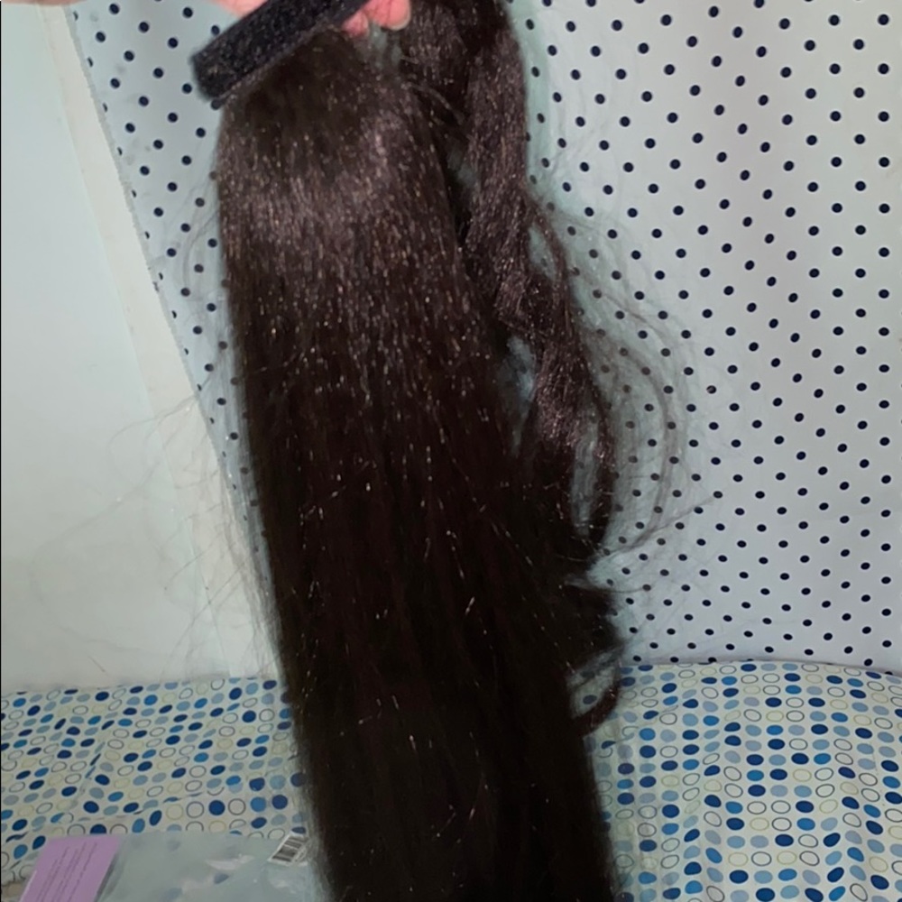 Insert Name Here Miya Pony tail - Picture 4 of 6